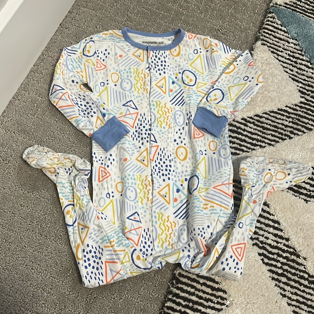 Magnetic me colors pj